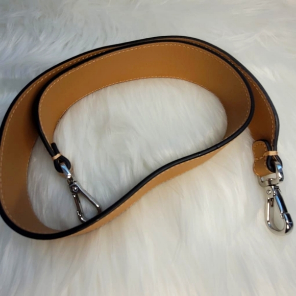 Authentic FENDI BAG. 10/10 - Picture 6 of 7